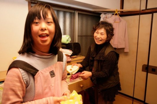 A care worker in Japan allows insight into her daily life