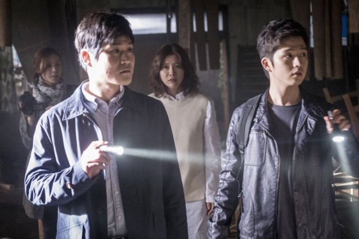 The search for answers to Geum-joo's affliction takes the team into horrific territory